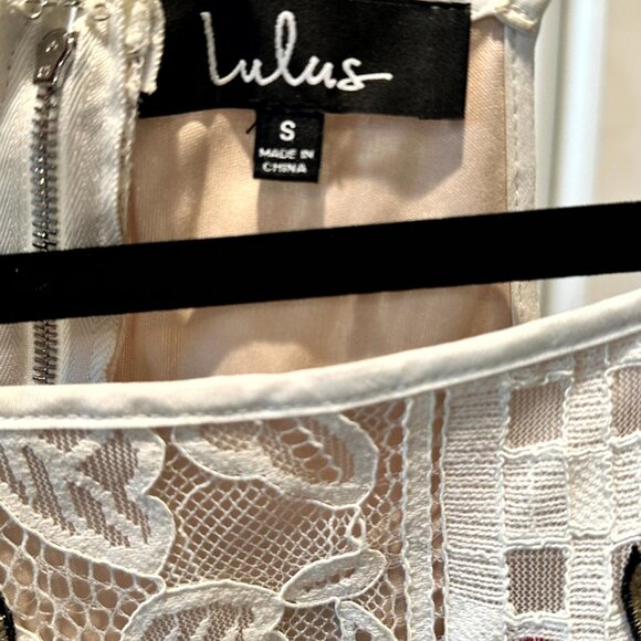 NWOT - Lulus Take a Vow  Ivory Lace Two-Piece Maxi - Size Small - Picture 16 of 16